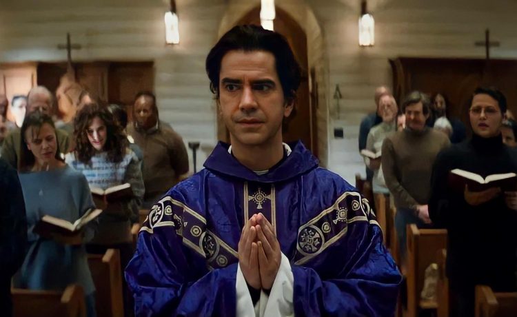 Netflix drops trailer for Mike Flanagan’s 'Midnight Mass'