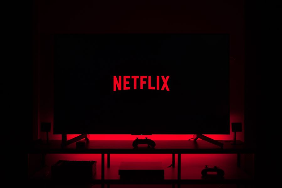 Netflix Originals as popular as major movies