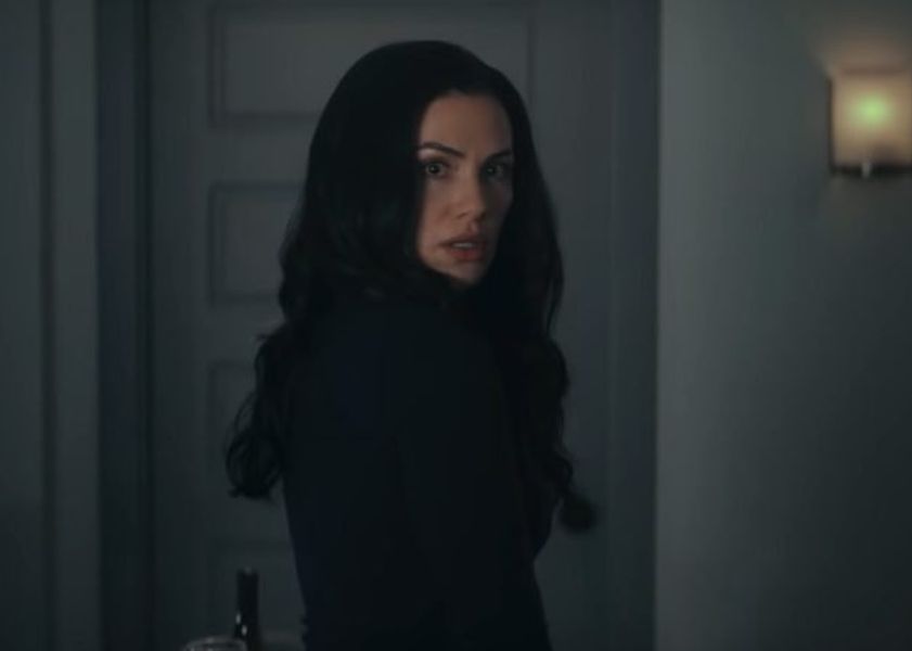 Kate Siegel stars in trailer for new Netflix thriller ‘Hypnotic’