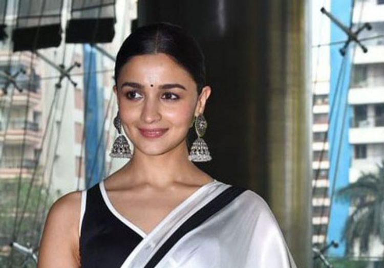 Bollywood star joins Netflix film with Gal Gadot