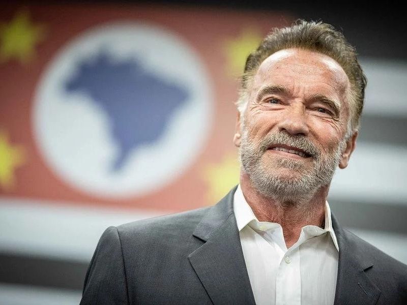 Groping women is “wrong”, says Arnold Schwarzenegger
