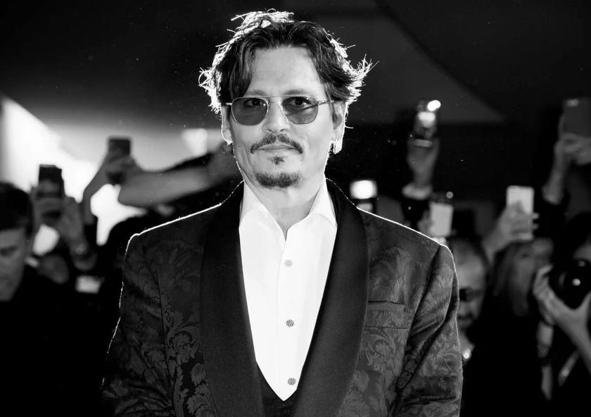 Johnny Depp sheds tears after standing ovation at Cannes for ‘Jeanne du Barry’