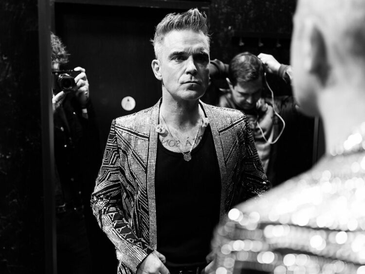 Robbie Williams discusses recent weight loss ahead of Netflix documentary: "Babe, I'm on Ozempic"