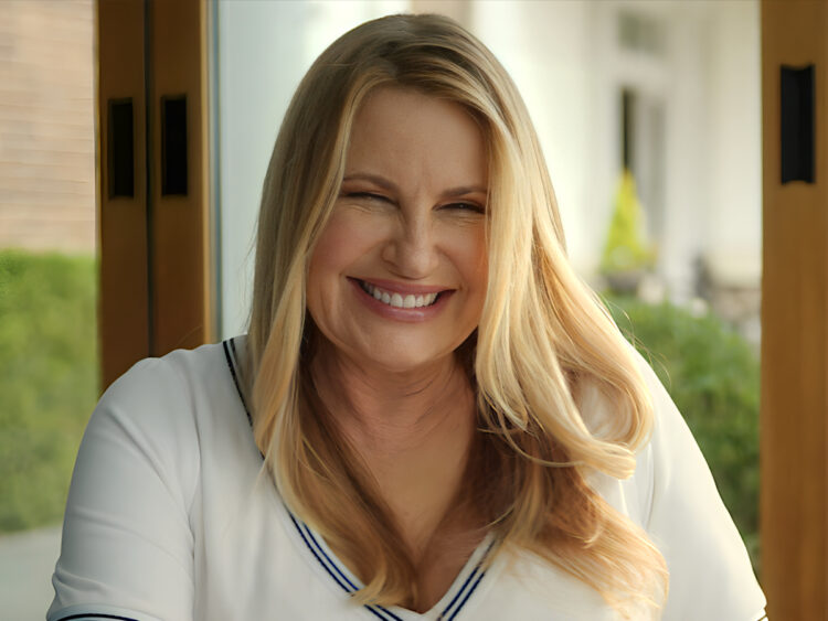 Jennifer Coolidge - 2022 - Netflix
