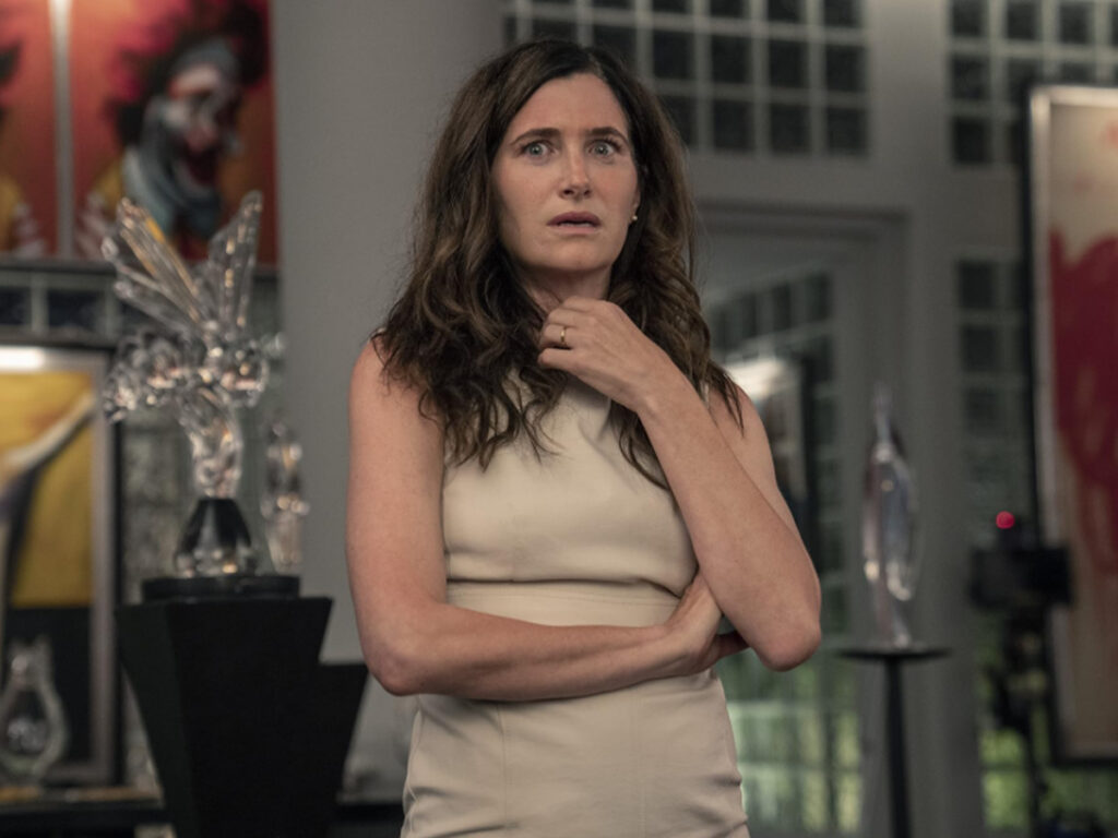 Claire Debella - Glass Onion A Knives Out Mystery - Rian Johnson - 2022