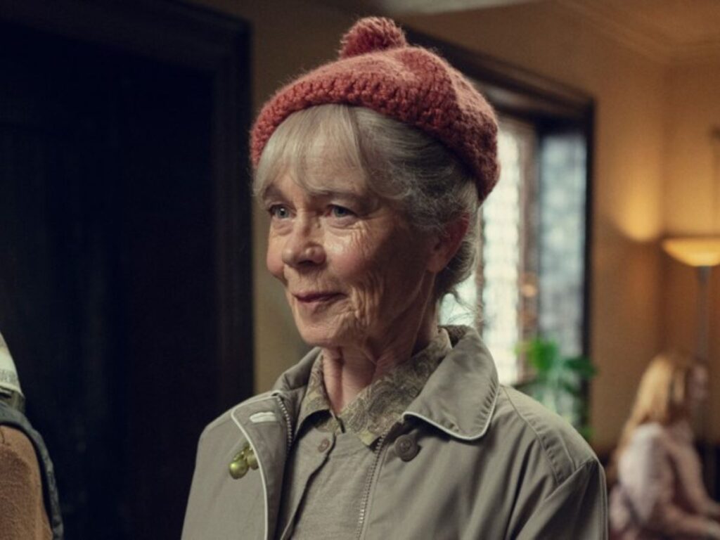 Joyce Meadowcroft - Cella Imrie - Best of Netflix