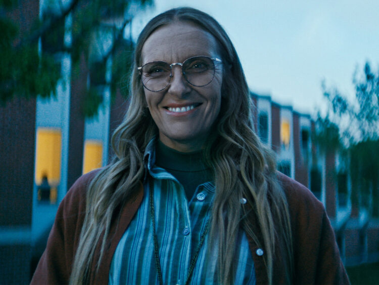 Wayward - Mae Martin - 2025