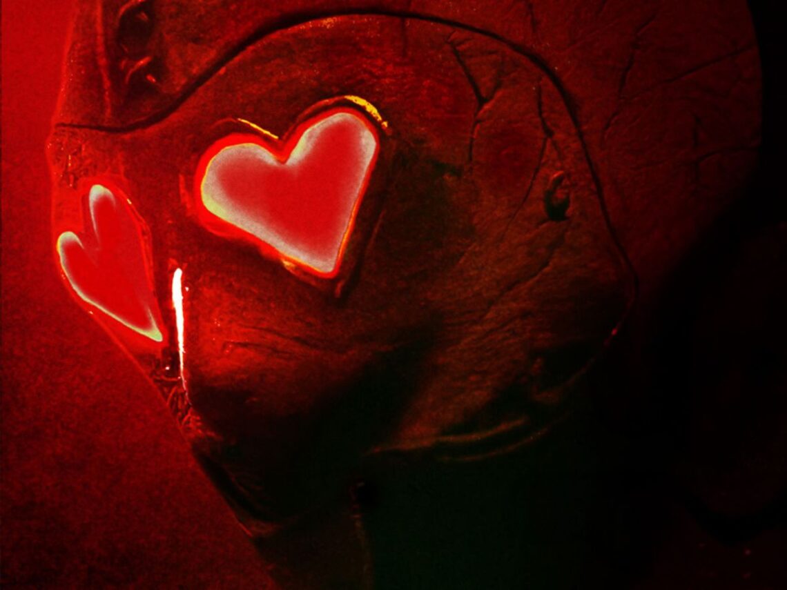 Heart Eyes - Best of Netflix