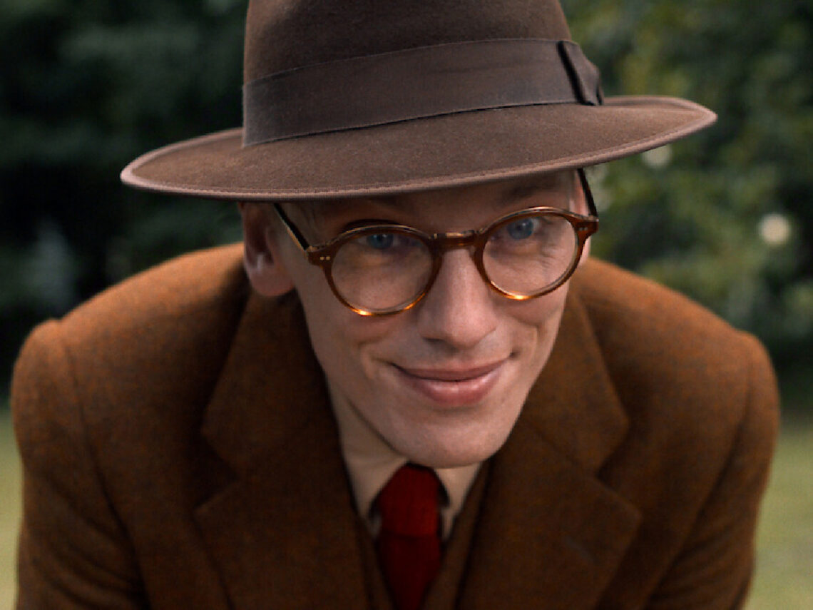 Mr Whatsit - Stranger Things - Season 5 - The Duffer Brothers - 2025