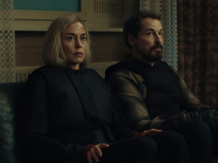 Unfamiliar - Best of Netflix